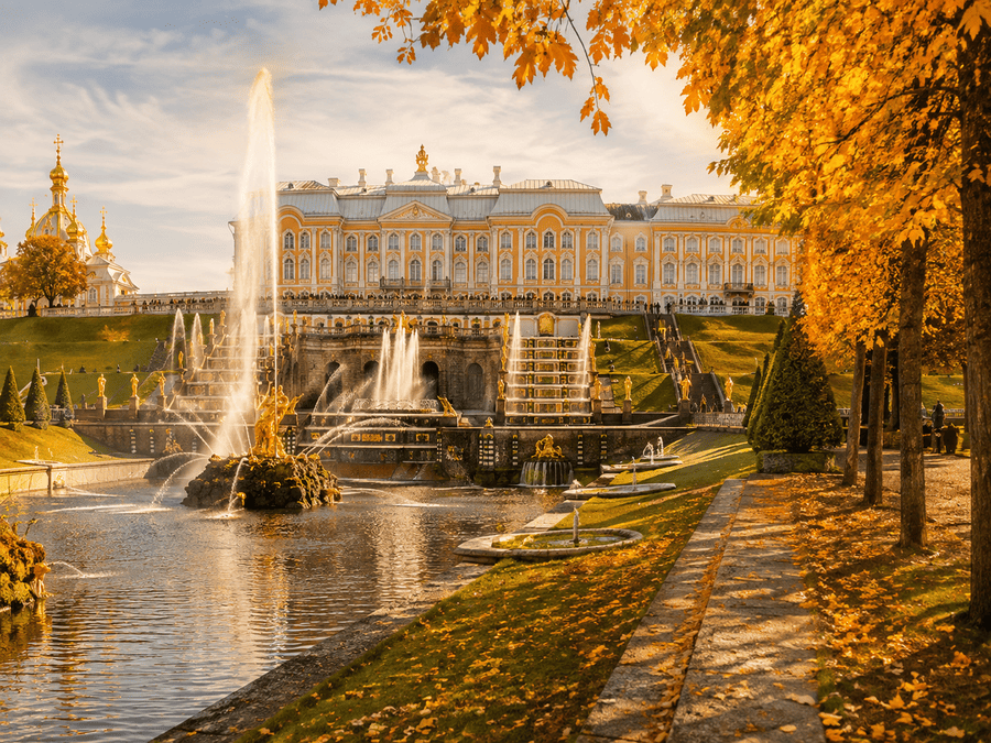 Cung điện Peterhof nước Nga vào mùa thu